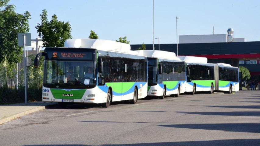 buszok